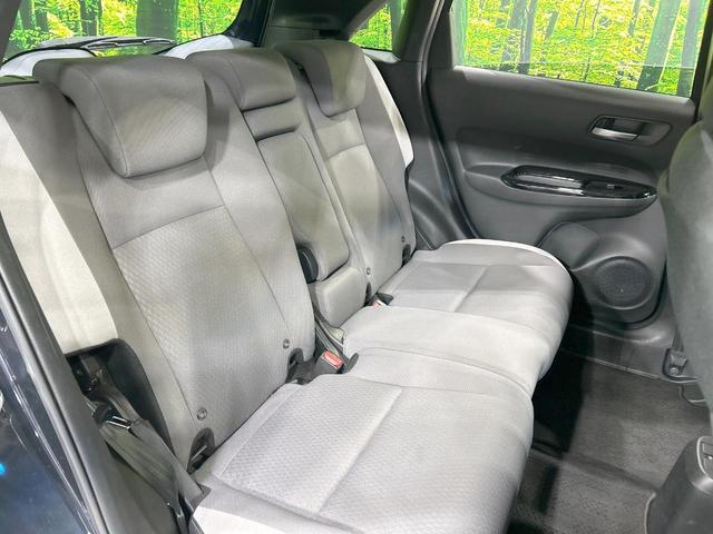 フィット ｅ：ＨＥＶクロスター　純正９型ナビ　バックカメラ　ホンダセンシング　アダプティブクルーズ　禁煙車　コーナーセンサー　レーンアシスト　スマートキー　ＬＥＤヘッド／フォグ　オートハイビーム　オートライト　オートエアコン（9枚目）