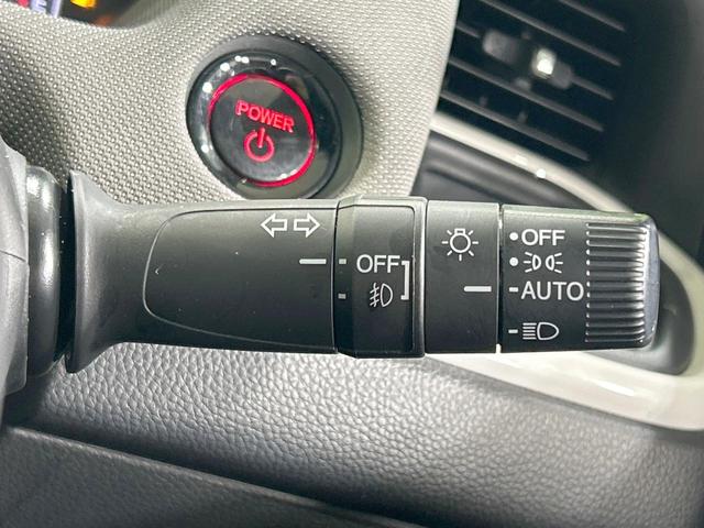 フィット ｅ：ＨＥＶクロスター　純正９型ナビ　バックカメラ　ホンダセンシング　アダプティブクルーズ　禁煙車　コーナーセンサー　レーンアシスト　スマートキー　ＬＥＤヘッド／フォグ　オートハイビーム　オートライト　オートエアコン（48枚目）