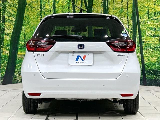 フィット ｅ：ＨＥＶホーム　純正９型ナビ　バックカメラ　ホンダセンシング　アダプティブクルーズ　禁煙車　Ｂｌｕｅｔｏｏｔｈ再生　ＥＴＣ　コーナーセンサー　ＬＥＤヘッド　オートライト　ハーフレザーシート　スマートキー（15枚目）