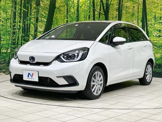 フィット ｅ：ＨＥＶホーム　純正９型ナビ　バックカメラ　ホンダセンシング　アダプティブクルーズ　禁煙車　Ｂｌｕｅｔｏｏｔｈ再生　ＥＴＣ　コーナーセンサー　ＬＥＤヘッド　オートライト　ハーフレザーシート　スマートキー（24枚目）