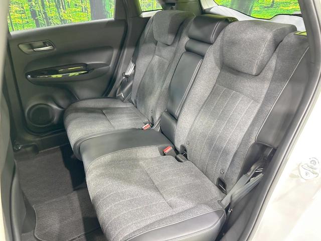 フィット ｅ：ＨＥＶホーム　純正９型ナビ　バックカメラ　ホンダセンシング　アダプティブクルーズ　禁煙車　Ｂｌｕｅｔｏｏｔｈ再生　ＥＴＣ　コーナーセンサー　ＬＥＤヘッド　オートライト　ハーフレザーシート　スマートキー（36枚目）