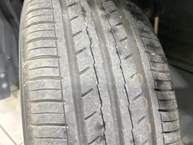 プリウス A モデリスタ 純正9型ナビ バックカメラ 衝突軽減 レーダークルーズ 禁煙車 クリアランスソナー パークアシスト レーンアシスト スマートキー LEDヘッド/フォグ ブラインドスポットモニター フルセグ(29枚目)