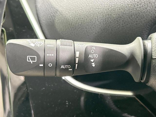 プリウス A モデリスタ 純正9型ナビ バックカメラ 衝突軽減 レーダークルーズ 禁煙車 クリアランスソナー パークアシスト レーンアシスト スマートキー LEDヘッド/フォグ ブラインドスポットモニター フルセグ(49枚目)