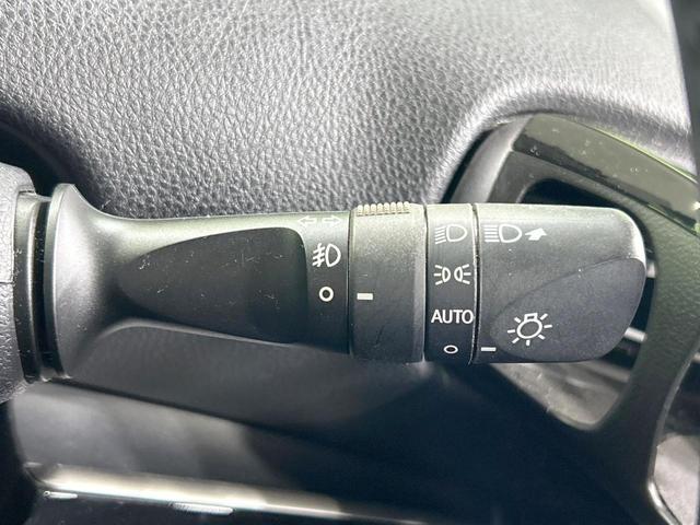 プリウス A モデリスタ 純正9型ナビ バックカメラ 衝突軽減 レーダークルーズ 禁煙車 クリアランスソナー パークアシスト レーンアシスト スマートキー LEDヘッド/フォグ ブラインドスポットモニター フルセグ(50枚目)