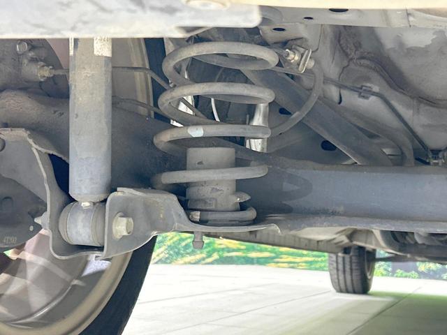 Ｎ－ＢＯＸ Ｇ・ターボＬパッケージ　純正ナビ　バックカメラ　シティブレーキ　クルコン　両側電動ドア　禁煙車　Ｂｌｕｅｔｏｏｔｈ再生　ＥＴＣ　パドルシフト　純正１４インチＡＷ　純正革巻きステアリング　スマートキー　オートエアコン　地デジ（21枚目）