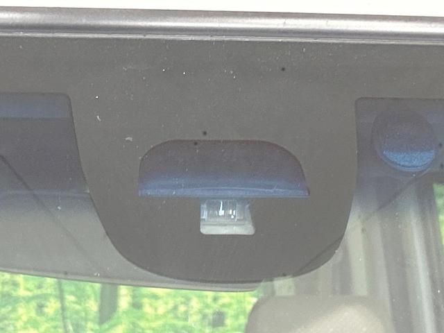 Ｎ－ＢＯＸ Ｇ・ターボＬパッケージ　純正ナビ　バックカメラ　シティブレーキ　クルコン　両側電動ドア　禁煙車　Ｂｌｕｅｔｏｏｔｈ再生　ＥＴＣ　パドルシフト　純正１４インチＡＷ　純正革巻きステアリング　スマートキー　オートエアコン　地デジ（35枚目）