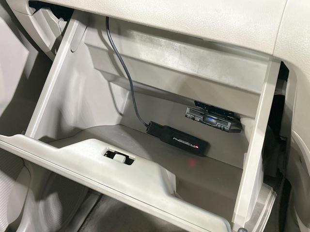 Ｎ－ＢＯＸ Ｇ・ターボＬパッケージ　純正ナビ　バックカメラ　シティブレーキ　クルコン　両側電動ドア　禁煙車　Ｂｌｕｅｔｏｏｔｈ再生　ＥＴＣ　パドルシフト　純正１４インチＡＷ　純正革巻きステアリング　スマートキー　オートエアコン　地デジ（43枚目）