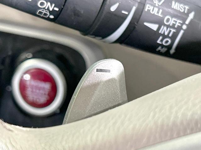 Ｎ－ＢＯＸ Ｇ・ターボＬパッケージ　純正ナビ　バックカメラ　シティブレーキ　クルコン　両側電動ドア　禁煙車　Ｂｌｕｅｔｏｏｔｈ再生　ＥＴＣ　パドルシフト　純正１４インチＡＷ　純正革巻きステアリング　スマートキー　オートエアコン　地デジ（45枚目）