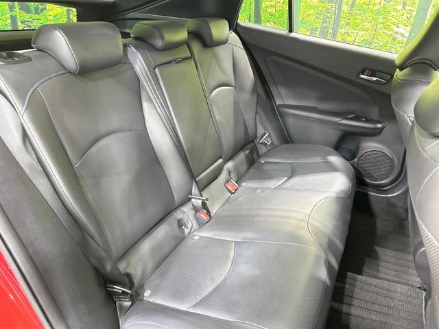プリウス Aプレミアム ツーリングセレクション 純正9型ナビ バックカメラ 衝突軽減 レーダークルーズ 禁煙車 パワーシート 前席シートヒーター クリアランスソナー レーンアシスト スマートキー LEDヘッド/フォグ オートマチックハイビーム(9枚目)