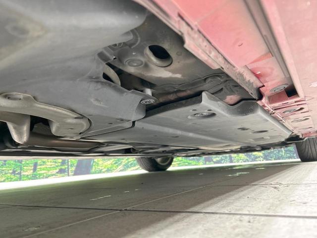 プリウス Aプレミアム ツーリングセレクション 純正9型ナビ バックカメラ 衝突軽減 レーダークルーズ 禁煙車 パワーシート 前席シートヒーター クリアランスソナー レーンアシスト スマートキー LEDヘッド/フォグ オートマチックハイビーム(22枚目)