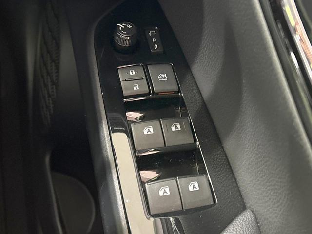 プリウス Aプレミアム ツーリングセレクション 純正9型ナビ バックカメラ 衝突軽減 レーダークルーズ 禁煙車 パワーシート 前席シートヒーター クリアランスソナー レーンアシスト スマートキー LEDヘッド/フォグ オートマチックハイビーム(45枚目)