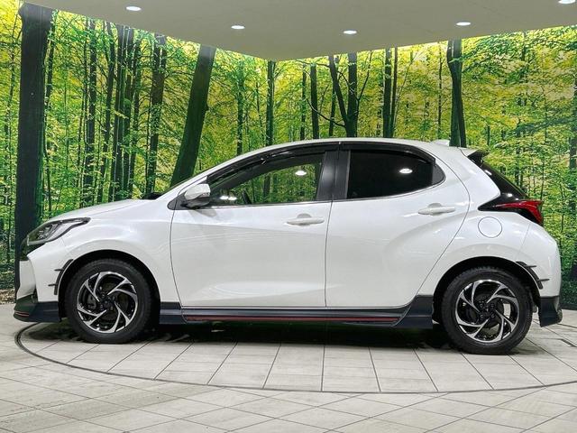 ヤリス ハイブリッドＺ　純正８型ナビ　バックカメラ　衝突軽減　レーダークルーズ　禁煙車　前席シートヒーター　レーンアシスト　スマートキー　ＬＥＤヘッド／フォグ　オートマチックハイビーム　オートエアコン　Ｂｌｕｅｔｏｏｔｈ（25枚目）