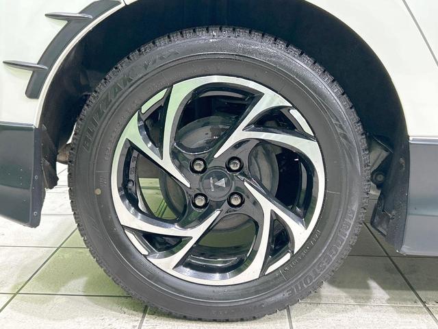 ヤリス ハイブリッドＺ　純正８型ナビ　バックカメラ　衝突軽減　レーダークルーズ　禁煙車　前席シートヒーター　レーンアシスト　スマートキー　ＬＥＤヘッド／フォグ　オートマチックハイビーム　オートエアコン　Ｂｌｕｅｔｏｏｔｈ（28枚目）