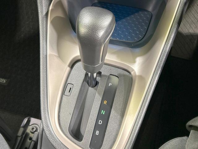 ヤリス ハイブリッドＺ　純正８型ナビ　バックカメラ　衝突軽減　レーダークルーズ　禁煙車　前席シートヒーター　レーンアシスト　スマートキー　ＬＥＤヘッド／フォグ　オートマチックハイビーム　オートエアコン　Ｂｌｕｅｔｏｏｔｈ（40枚目）