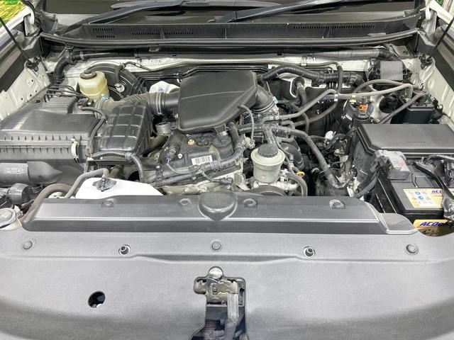 ランドクルーザープラド ＴＸ　Ｌパッケージ　４ＷＤ　モデリスタエアロ　純正ナビ　バックカメラ　セーフティセンス　レーダークルーズ　禁煙車　Ｂｌｕｅｔｏｏｔｈ再生　ＥＴＣ　ＬＥＤヘッド＆フォグ　黒革シート　前席シートベンチレーション　パワーシート（17枚目）