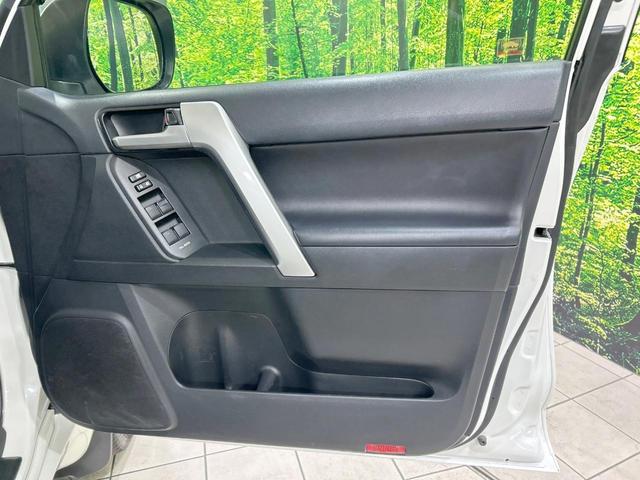 ランドクルーザープラド ＴＸ　Ｌパッケージ　４ＷＤ　モデリスタエアロ　純正ナビ　バックカメラ　セーフティセンス　レーダークルーズ　禁煙車　Ｂｌｕｅｔｏｏｔｈ再生　ＥＴＣ　ＬＥＤヘッド＆フォグ　黒革シート　前席シートベンチレーション　パワーシート（46枚目）