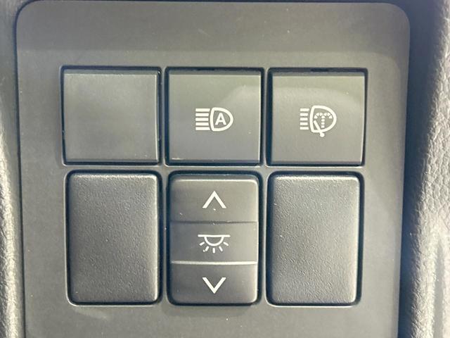 ランドクルーザープラド ＴＸ　Ｌパッケージ　４ＷＤ　モデリスタエアロ　純正ナビ　バックカメラ　セーフティセンス　レーダークルーズ　禁煙車　Ｂｌｕｅｔｏｏｔｈ再生　ＥＴＣ　ＬＥＤヘッド＆フォグ　黒革シート　前席シートベンチレーション　パワーシート（51枚目）