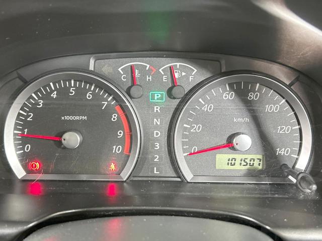 ジムニー ＸＧ　ターボ　禁煙車　ＥＴＣ　ＣＤ再生　リモコンキー　ドアバイザー　プライバシーガラス　盗難防止システム　衝突安全ボディ　パワーウィンドウ　リアワイパー（41枚目）