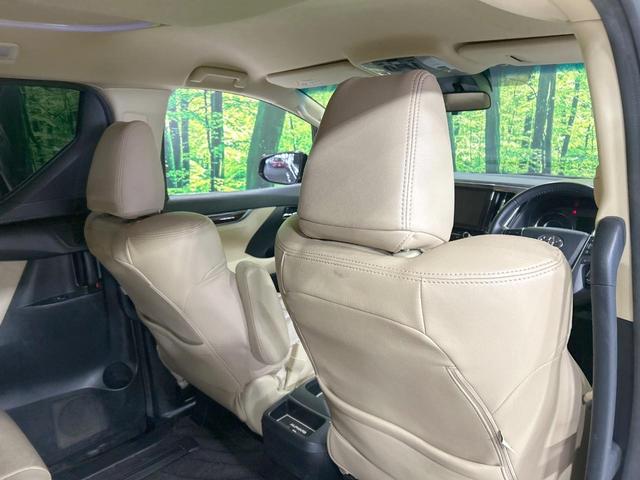 アルファード ２．５Ｘ　両側パワスラ　バックカメラ　セーフティセンス　レーダークルーズ　禁煙車　クリアランスソナー　レーンアシスト　スマートキー　ＬＥＤヘッド／フォグ　９型ＤＡ　オートマチックハイビーム　リアオートエアコン（39枚目）