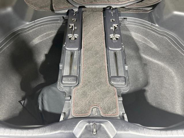 アルファード ２．５Ｘ　両側パワスラ　バックカメラ　セーフティセンス　レーダークルーズ　禁煙車　クリアランスソナー　レーンアシスト　スマートキー　ＬＥＤヘッド／フォグ　９型ＤＡ　オートマチックハイビーム　リアオートエアコン（45枚目）