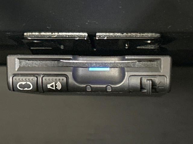 Ｎ－ＢＯＸ Ｇ・Ｌパッケージ　純正ディスプレイ　バックカメラ　電動スライド　禁煙車　ＥＴＣ　Ｂｌｕｅｔｏｏｔｈ接続　ＨＤＭＩ接続　スマートキー　ＨＩＤヘッド　オートライト　オートエアコン　電動オート格納ミラー　地デジ　ＣＤ再生（6枚目）