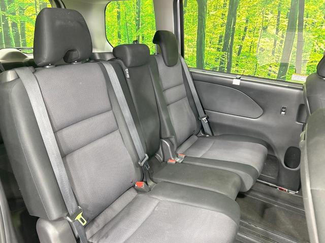 セレナ Ｓ　電動スライドドア　全周囲カメラ　ＳＤナビ　禁煙車　クルーズコントロール　クリアランスソナー　電動格納ミラー　キーレス　ＣＤ＆ＤＶＤ再生　オートエアコン　オートライト　Ｂｌｕｅｔｏｏｔｈ接続（9枚目）