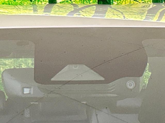 アクア Ｚ　全周囲カメラ　８インチディスプレイオーディオ　禁煙車　ハーフレザーシート　衝突軽減装備　バックカメラ　ＬＥＤヘッドライト　オートエアコン　Ｂｌｕｅｔｏｏｔｈ接続　ＥＴＣ　電動格納ミラー（28枚目）