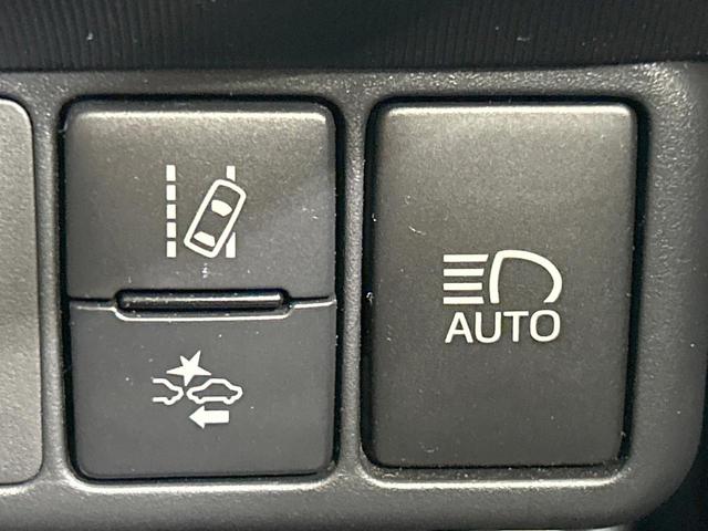 アクア Ｓ　純正ナビ　バックカメラ　セーフティセンス　禁煙車　スマートキー　Ｂｌｕｅｔｏｏｔｈ接続　ＥＴＣ　オートマチックハイビーム　オートエアコン　ＣＤ／ＤＶＤ再生　フルセグ　車線逸脱警報　先行車発進告知機能（5枚目）