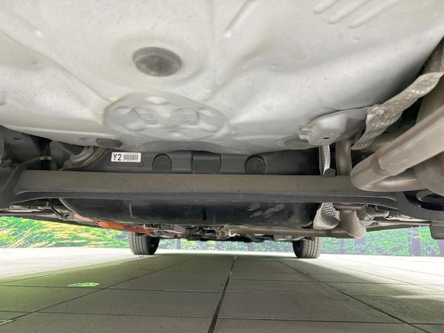 アクア Ｓ　純正ナビ　バックカメラ　セーフティセンス　禁煙車　スマートキー　Ｂｌｕｅｔｏｏｔｈ接続　ＥＴＣ　オートマチックハイビーム　オートエアコン　ＣＤ／ＤＶＤ再生　フルセグ　車線逸脱警報　先行車発進告知機能（19枚目）