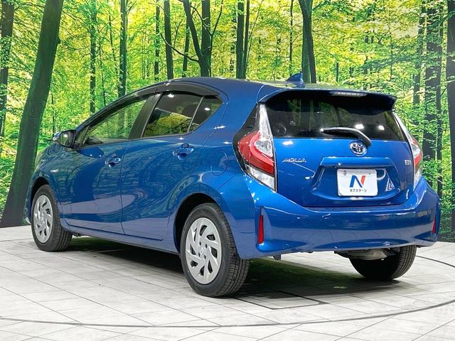アクア Ｓ　純正ナビ　バックカメラ　セーフティセンス　禁煙車　スマートキー　Ｂｌｕｅｔｏｏｔｈ接続　ＥＴＣ　オートマチックハイビーム　オートエアコン　ＣＤ／ＤＶＤ再生　フルセグ　車線逸脱警報　先行車発進告知機能（26枚目）