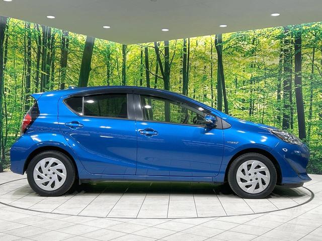 アクア Ｓ　純正ナビ　バックカメラ　セーフティセンス　禁煙車　スマートキー　Ｂｌｕｅｔｏｏｔｈ接続　ＥＴＣ　オートマチックハイビーム　オートエアコン　ＣＤ／ＤＶＤ再生　フルセグ　車線逸脱警報　先行車発進告知機能（27枚目）