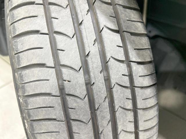 アクア Ｓ　純正ナビ　バックカメラ　セーフティセンス　禁煙車　スマートキー　Ｂｌｕｅｔｏｏｔｈ接続　ＥＴＣ　オートマチックハイビーム　オートエアコン　ＣＤ／ＤＶＤ再生　フルセグ　車線逸脱警報　先行車発進告知機能（29枚目）