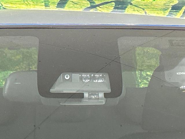 アクア Ｓ　純正ナビ　バックカメラ　セーフティセンス　禁煙車　スマートキー　Ｂｌｕｅｔｏｏｔｈ接続　ＥＴＣ　オートマチックハイビーム　オートエアコン　ＣＤ／ＤＶＤ再生　フルセグ　車線逸脱警報　先行車発進告知機能（48枚目）