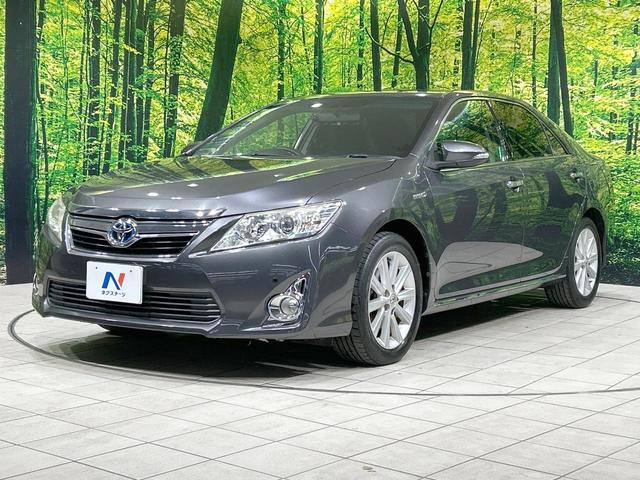 カムリ ハイブリッド　Ｇパッケージ　純正ナビ　バックカメラ　クルーズコントロール　禁煙車　ＥＴＣ　Ｂｌｕｅｔｏｏｔｈ接続　パワーシート　ＨＩＤヘッド　オートライト　純正革巻きステアリング　純正１７インチＡＷ　スマートキー　ＣＤ／ＤＶＤ（23枚目）