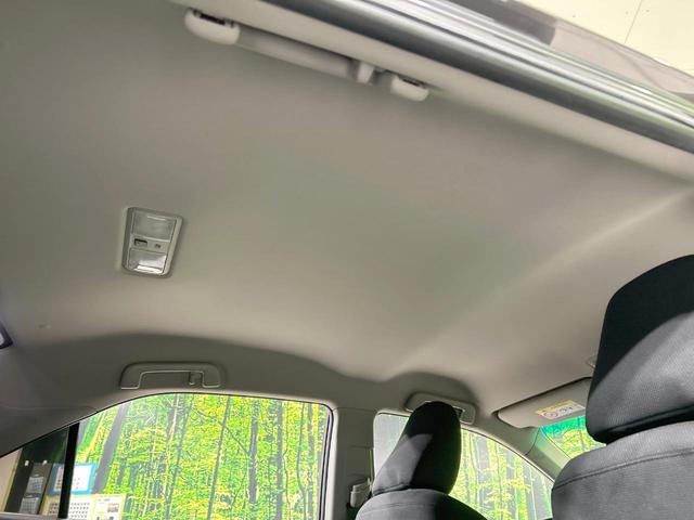 カムリ ハイブリッド　Ｇパッケージ　純正ナビ　バックカメラ　クルーズコントロール　禁煙車　ＥＴＣ　Ｂｌｕｅｔｏｏｔｈ接続　パワーシート　ＨＩＤヘッド　オートライト　純正革巻きステアリング　純正１７インチＡＷ　スマートキー　ＣＤ／ＤＶＤ（37枚目）