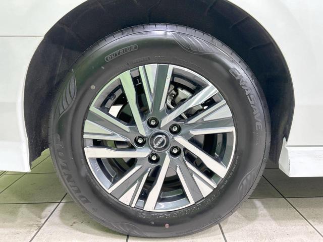 セレナ ハイウェイスターV 純正12型ナビ 全周囲カメラ プロパイロット 両側電動スライド 禁煙車 ETC Bluetooth再生 デジタルインナーミラー LEDヘッド&フォグ パドルシフト 革巻きステアリング スマートキー(30枚目)