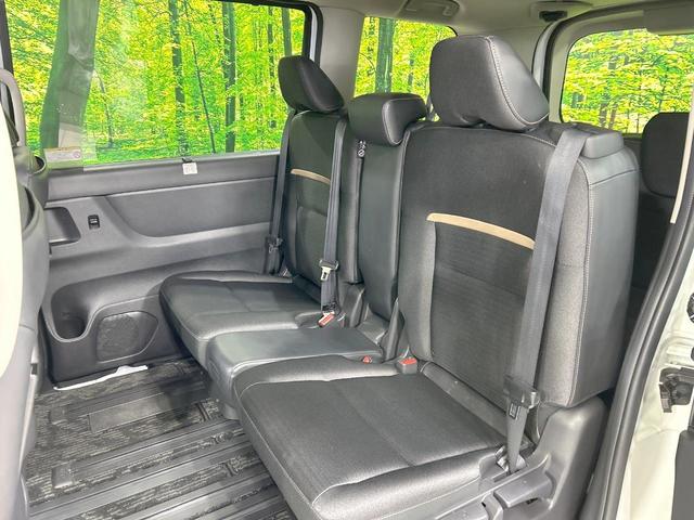 セレナ ハイウェイスターV 純正12型ナビ 全周囲カメラ プロパイロット 両側電動スライド 禁煙車 ETC Bluetooth再生 デジタルインナーミラー LEDヘッド&フォグ パドルシフト 革巻きステアリング スマートキー(41枚目)