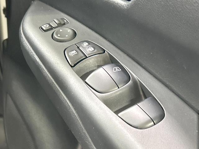 セレナ ｅ－パワー　ハイウェイスターＶ　アーバンクロム　セーフティパックＡ　後席モニター　ＢＩＧ－Ｘ１１型ナビ　全周囲カメラ　プロパイロット　両側電動スライド　ブラインドスポットモニター　禁煙車　ＥＴＣ　Ｂｌｕｅｔｏｏｔｈ再生　ＬＥＤヘッド＆フォグ（31枚目）