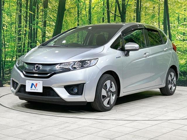 フィットハイブリッド Lパッケージ 純正ナビ バックカメラ シティブレーキ クルーズコントロール 禁煙車 ETC Bluetooth再生 ハーフレザーシート LEDヘッド オートライト オートエアコン スマートキー 革巻きステアリング(24枚目)