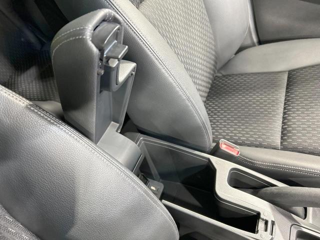 フィットハイブリッド Lパッケージ 純正ナビ バックカメラ シティブレーキ クルーズコントロール 禁煙車 ETC Bluetooth再生 ハーフレザーシート LEDヘッド オートライト オートエアコン スマートキー 革巻きステアリング(44枚目)