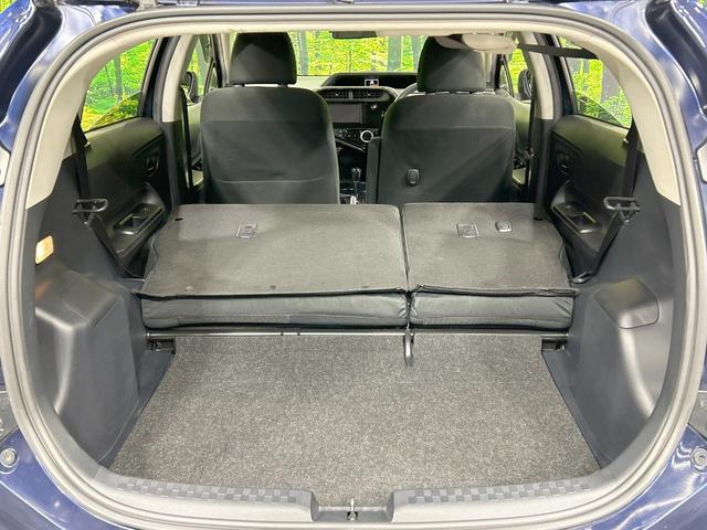 アクア Sスタイルブラック 純正ナビ バックカメラ 衝突軽減 禁煙車 クリアランスソナー レーンアシスト スマートキー オートマチックハイビーム オートライト オートエアコン Bluetooth CD再生 フルセグ 盗難防止装置(10枚目)