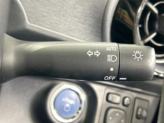 アクア Sスタイルブラック 純正ナビ バックカメラ 衝突軽減 禁煙車 クリアランスソナー レーンアシスト スマートキー オートマチックハイビーム オートライト オートエアコン Bluetooth CD再生 フルセグ 盗難防止装置(49枚目)