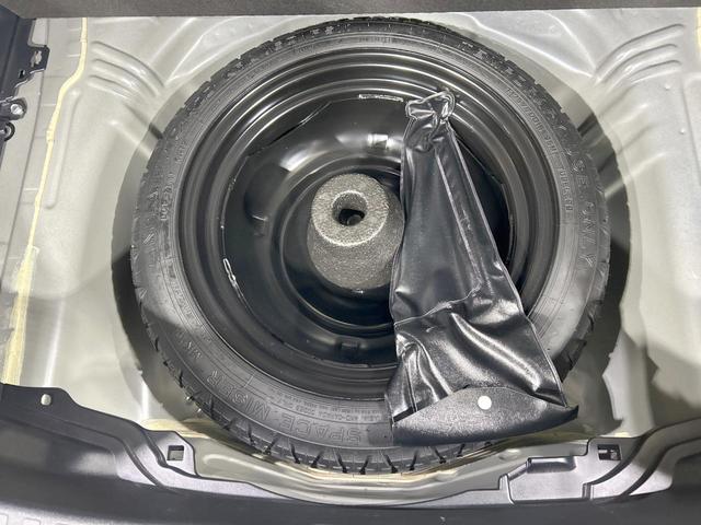 アクア Sスタイルブラック 純正ナビ バックカメラ 衝突軽減 禁煙車 クリアランスソナー レーンアシスト スマートキー オートマチックハイビーム オートライト オートエアコン Bluetooth CD再生 フルセグ 盗難防止装置(51枚目)