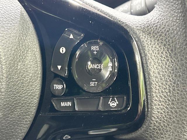 Ｎ－ＢＯＸカスタム Ｌ　８型ナビ　バックカメラ　ホンダセンシング　アダプティブクルーズ　電動ドア　禁煙車　ＥＴＣ　Ｂｌｕｅｔｏｏｔｈ再生　コーナーセンサー　シートヒーター　ＬＥＤヘッド＆フォグ　オートハイビーム　スマートキー（7枚目）