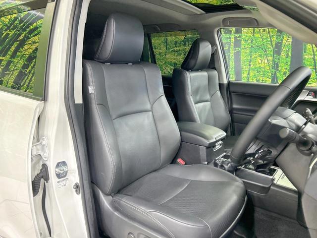 ランドクルーザープラド TX Lパッケージ マットブラックエディション 7人乗り サンルーフ 純正9型ナビ 全周囲カメラ 衝突軽減 レーダークルーズ 禁煙車 本革黒シート パワーシート シートヒーター クリアランスソナー レーンアシスト スマートキー デジミラ BSM(8枚目)