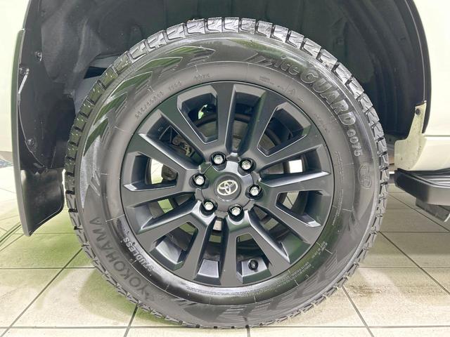 ランドクルーザープラド TX Lパッケージ マットブラックエディション 7人乗り サンルーフ 純正9型ナビ 全周囲カメラ 衝突軽減 レーダークルーズ 禁煙車 本革黒シート パワーシート シートヒーター クリアランスソナー レーンアシスト スマートキー デジミラ BSM(29枚目)