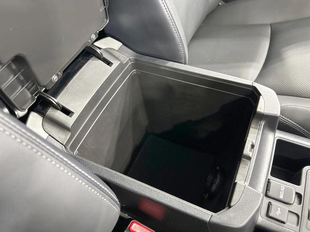 ランドクルーザープラド TX Lパッケージ マットブラックエディション 7人乗り サンルーフ 純正9型ナビ 全周囲カメラ 衝突軽減 レーダークルーズ 禁煙車 本革黒シート パワーシート シートヒーター クリアランスソナー レーンアシスト スマートキー デジミラ BSM(54枚目)