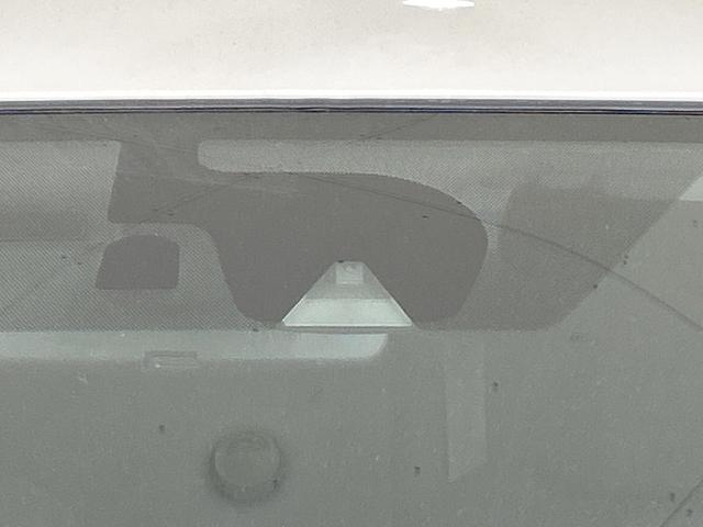 ティアナ XL ナビAVMパッケージ 純正ナビ 全周囲カメラ エマージェンシーブレーキ クルコン 禁煙車 ETC Bluetooth再生 パワーシート バックソナー HIDヘッド フォグライト オートライト デュアルオートエアコン(5枚目)