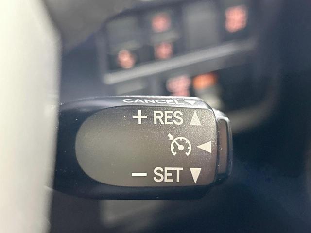 ノア ハイブリッドG 純正ナビ バックカメラ 電動ドア セーフティセンス クルコン Bluetooth接続 ETC 前席シートヒーター LEDヘッド オートマチックハイビーム リアオートエアコン スマートキー 車線逸脱警報(6枚目)