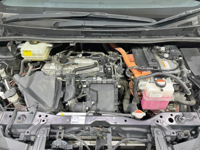 ノア ハイブリッドG 純正ナビ バックカメラ 電動ドア セーフティセンス クルコン Bluetooth接続 ETC 前席シートヒーター LEDヘッド オートマチックハイビーム リアオートエアコン スマートキー 車線逸脱警報(18枚目)